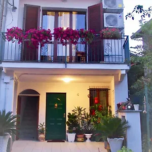 casa-dei-fiori.it-lombardy.com/